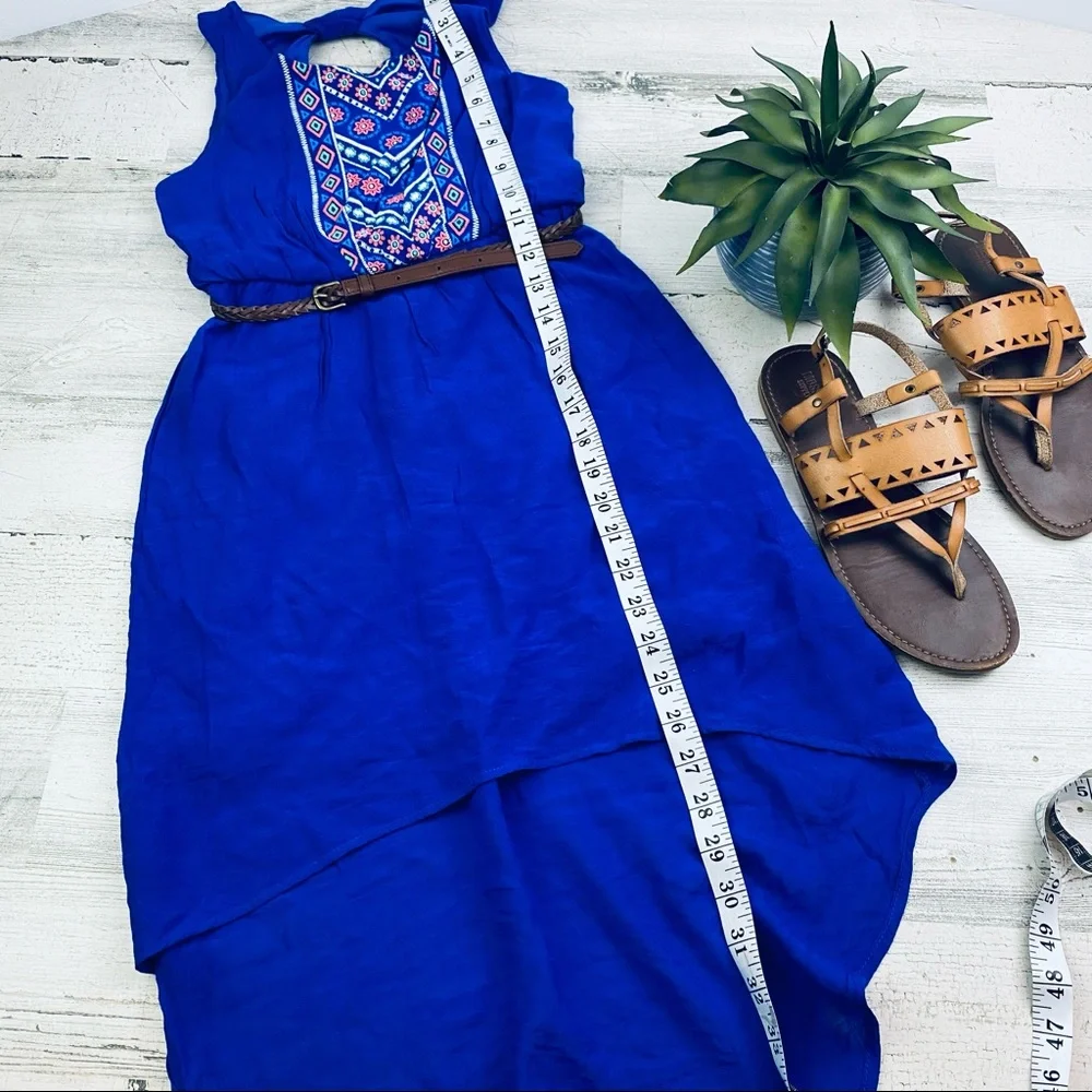Xhilaration Aztec dress with belt size M